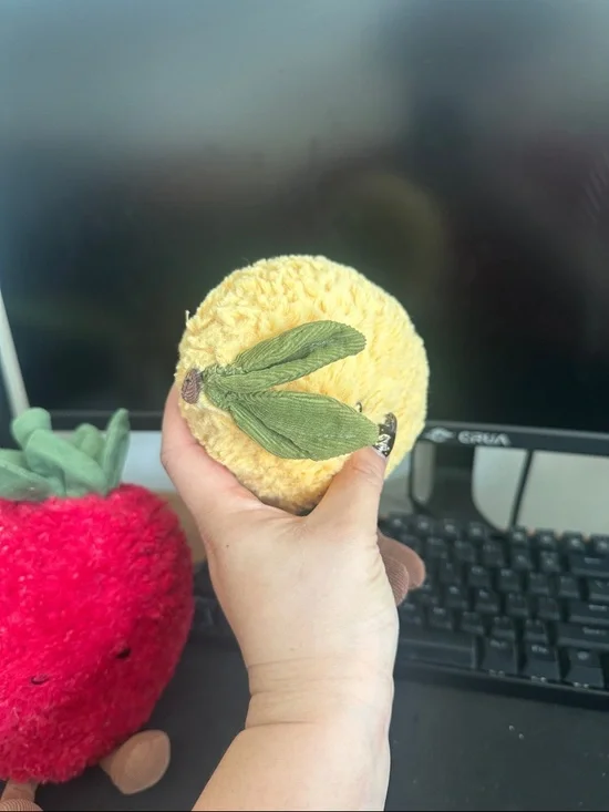 Small Jellycat Lemon - Picture 3 of 4